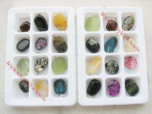 12 GENUINE SEMI-PRECIOUS STONE CHARM PENDANTS MIXED STONES