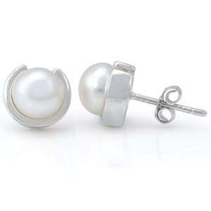 7MM Natural White Pearl in SOLID 925 Sterling Silver Stud Earrings