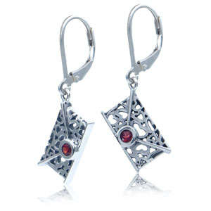 Natural Garnet in Solid 925 Sterling Silver Filigree Envelope Earrings