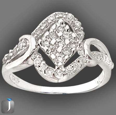 3.06cts RADICAL WHITE TOPAZ IN SOLID 925 STERLING SILVER CLUSTER RING:SIZE 7.5