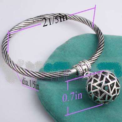 TIBETAN SILVER BALL PENTANT BANGLE
