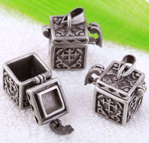 SILVER PRAYER BOX CHARM PENDANT