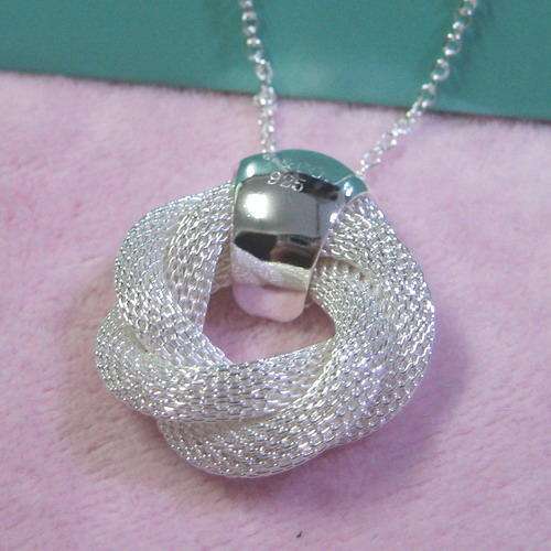 STERLING SILVER TWIST MESH PENDANT ON THIN CHAIN