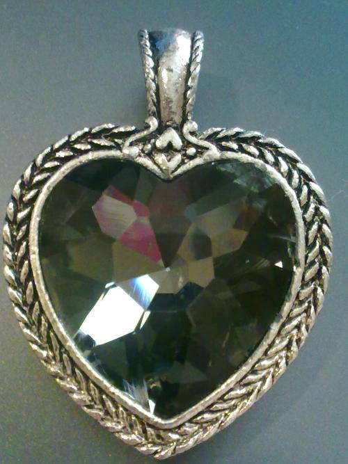 NEW!!! TIBETAN SILVER CHARCOAL CRYSTAL HEART PENDANT LARGE