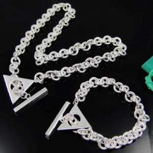 ONE ONLY!!STUNNING. STERLING SILVER TRIANGLE T/O CLASP CHUNKY SET