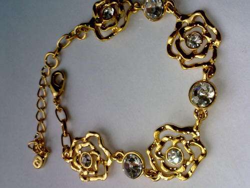 LAST ONE!!GORGEOUS GOLD ROSE DIAMANTE BRACELET 16 mm