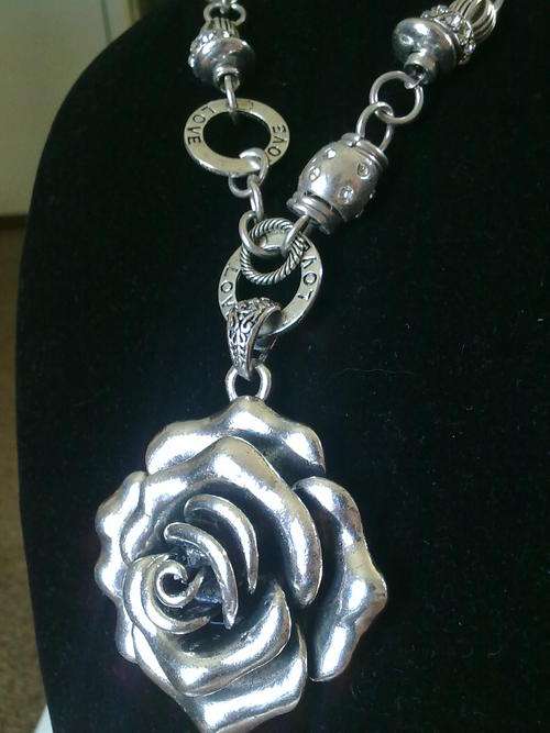 STUNNING!!! "LOVE" TIBETAN SILVER ROSE FANCY NECKLACE