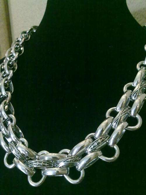 22 mm TIBETAN SILVER OVAL LINKS NECKLACE 52 cm