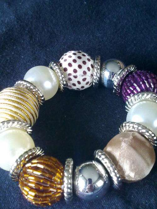 STYLISH PEARLY GOLD/PURPLE STRETCHY BRACELET