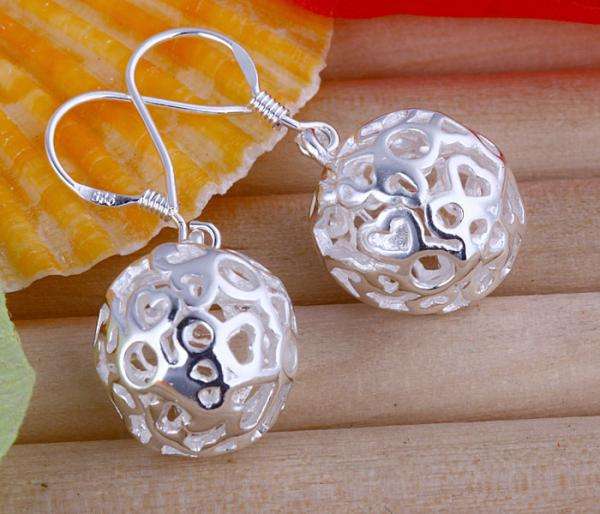 Stunning sterling silver FILIGREE BALL EARRINGS