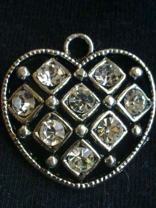 TIBETAN SILVER CRYSTAL HEART PENDANT