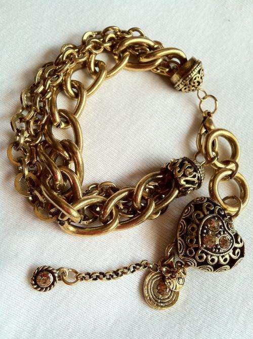 STUNNING TIBETAN SILVER GOLD TONE FILIGREE HEART BRACELET