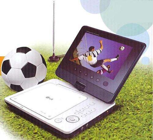 LG portable DVD Player with Build in TV Tuner And Car Mount DP461D