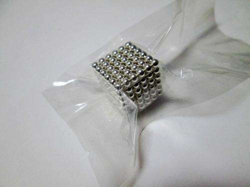 Neocube / 216pcs 3mm magnetic balls / buckyballs vacuum pack