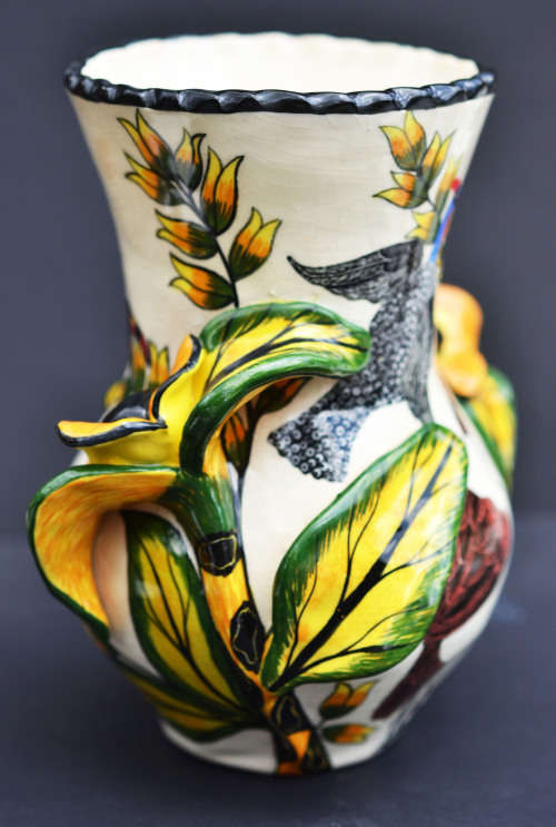 Ardmore Vase. Made by Mirriam painted by Gladys 2007