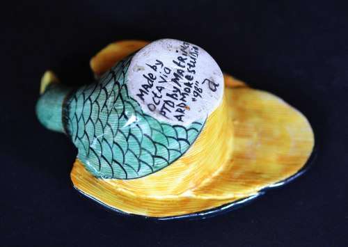 Ardmore ceramic. Made by Octavia painted by Matrina 1998
