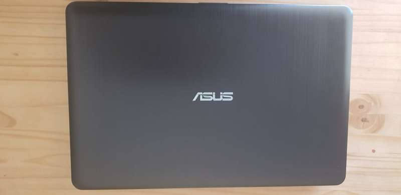Asus X540S Laptop DEMO Model