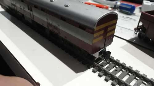 KADEE GEARBOX FOR LIMA COACHES NO STEPS