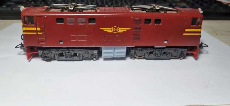 LIMA 5 E REPLACEMENT CHASSIS WITH BATTERY BOX