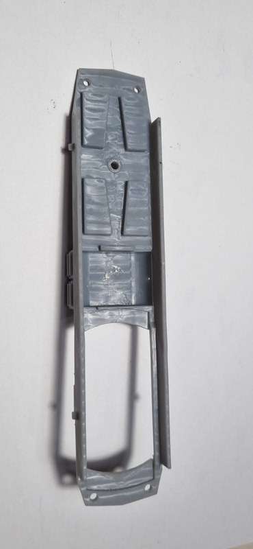 LIMA 5 E REPLACEMENT CHASSIS WITH BATTERY BOX