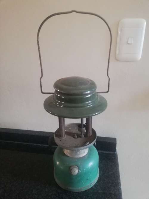 Coleman 639 lamp