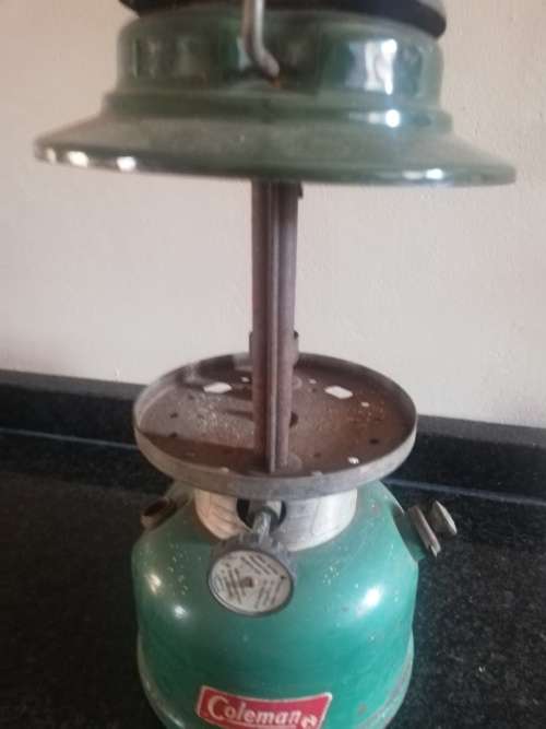 Coleman 639 lamp