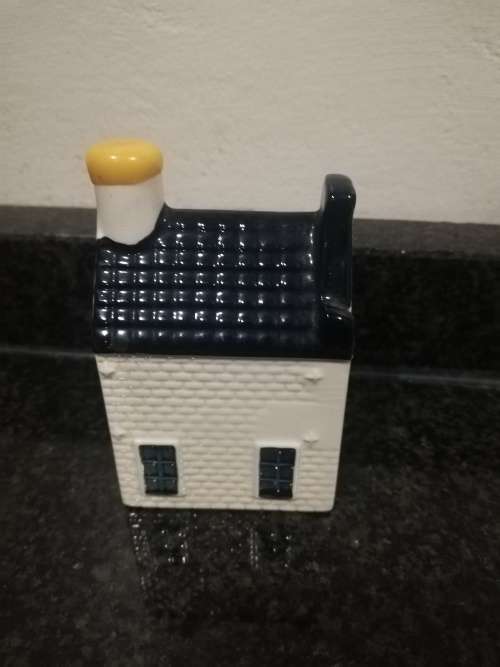 COLLECTABLE KLM BOLS HOUSE NO 13