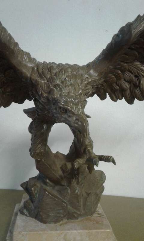 Bronze Eagle Figurine  (cold cast)