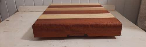 Cutting board made of mahogany and ashwood