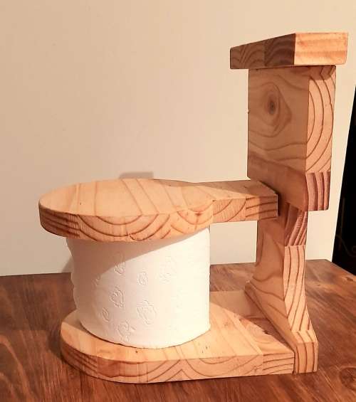 Toilet roll holder