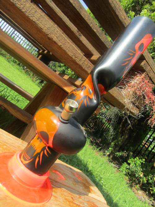 SKULL BONG