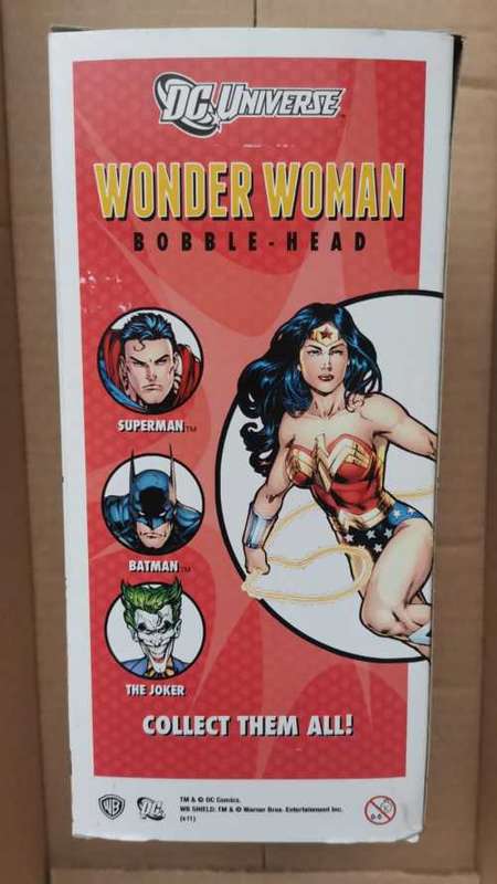 Funko Wacky Wobbler New - Bobble-Head - Wonder Woman