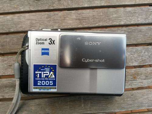 Sony Cybershot DSC-T7