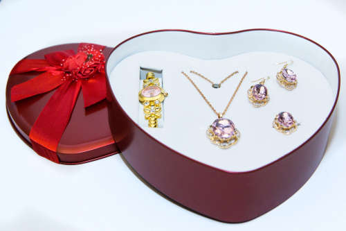 Jesou Jewelry Collection
