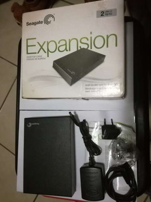 SEAGATE EXPANSION ENCLOSURE