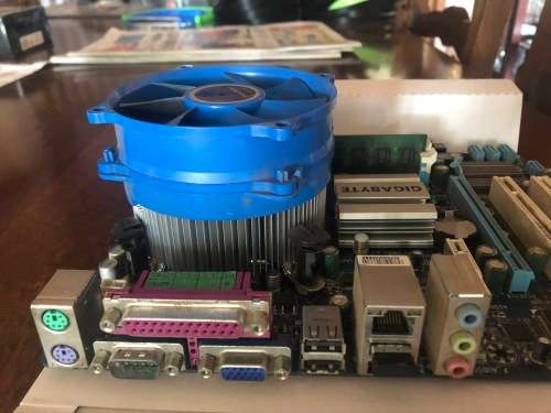 Pentium Dual Core CPU E5400 @2.7GHz + 2GB RAM + Motherboard + Heatsink