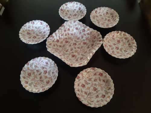 Beautiful Copeland Spode Rosebud Chintz Desert Set