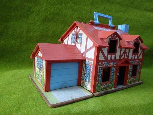Fisher Price 'Little People Tudor Doll House'