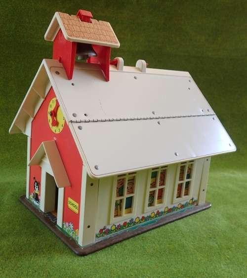 Fisher Price 'Play Family School'