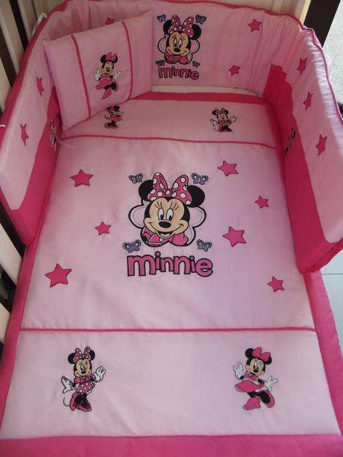 Embroidered Minnie Mouse 4 Piece Toddler Bedding Set