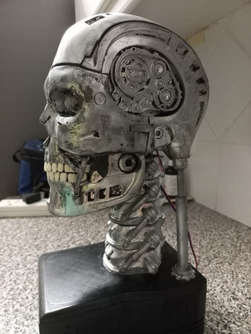 T800 Terminator head Animatronic 1:1 Scale - Link to video in description