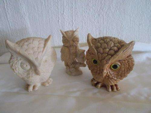 A lot of three lovely resin owl ornaments