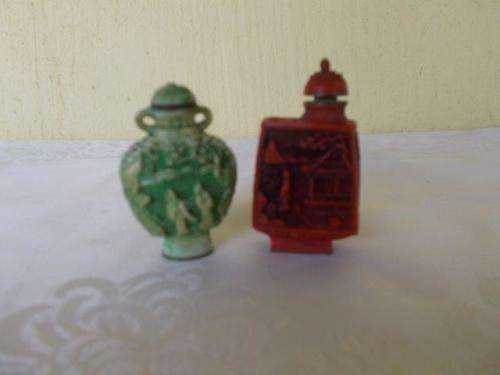 Two oriental Chinese snuff bottles