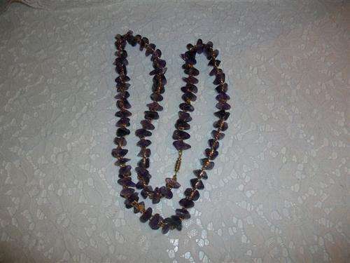 Vintage semi precious amber stone necklace