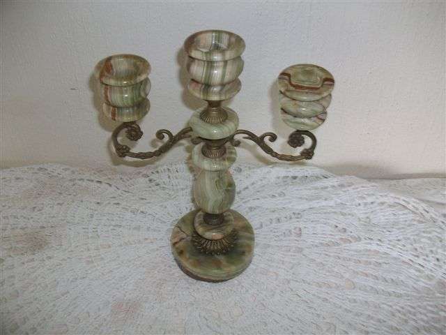 Sold marble three tear candle holder