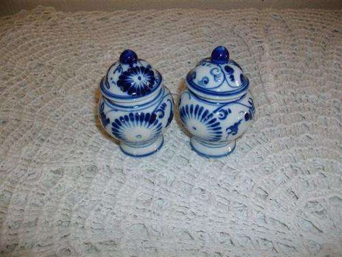 Two small blue and white ginger jars..??