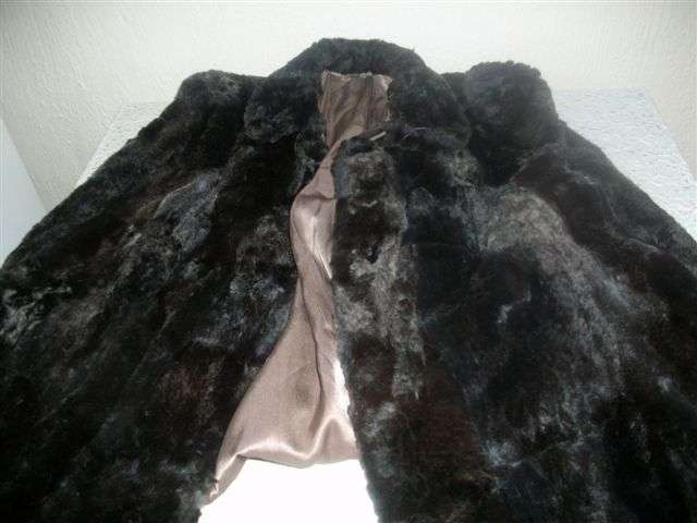 Vintage cape fur ladies shoulder coat some damage