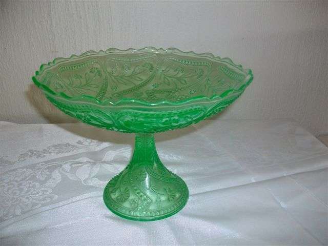 Gorgeous vintage ornate green sweet/fruit tazza bowl bid per each
