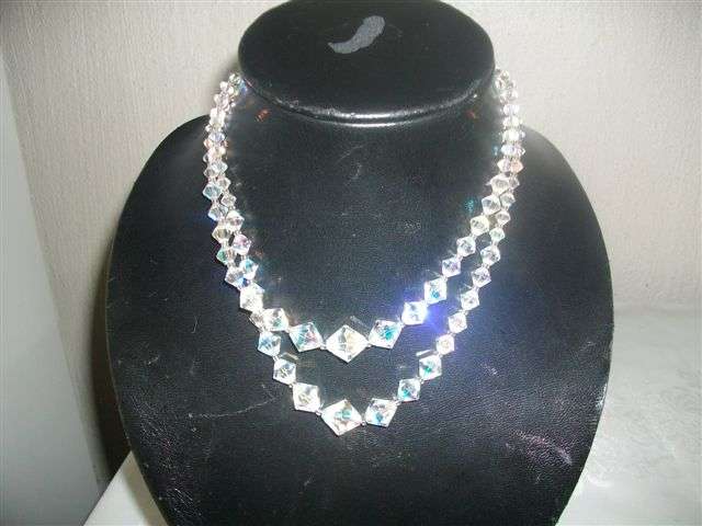 Vintage two strang crystal necklace