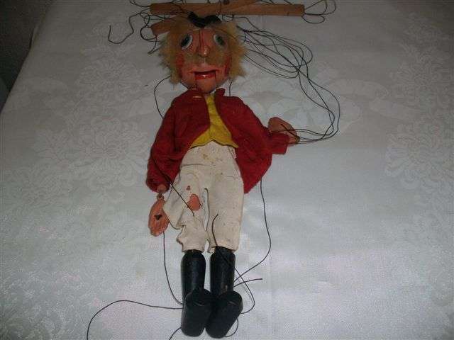 Vintage pelham string puppet